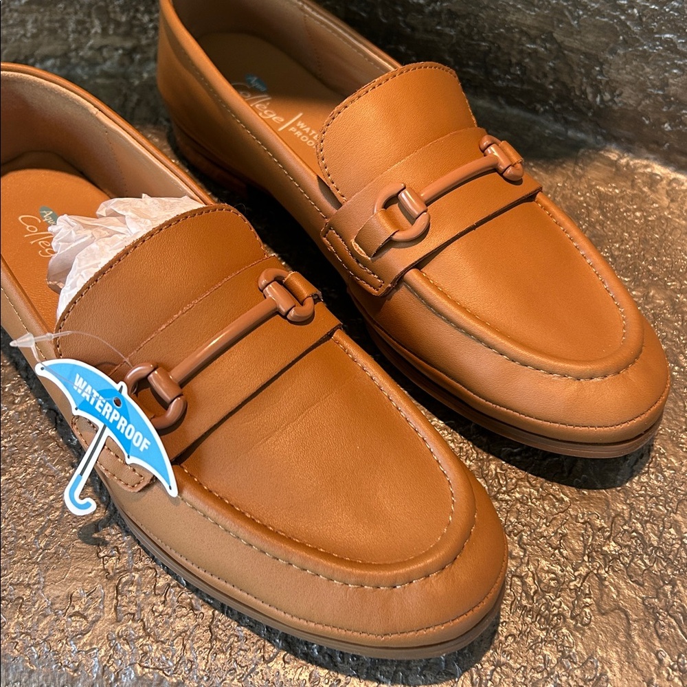 NEW! Aqua College Waterproof 6 - Picture 3 of 7